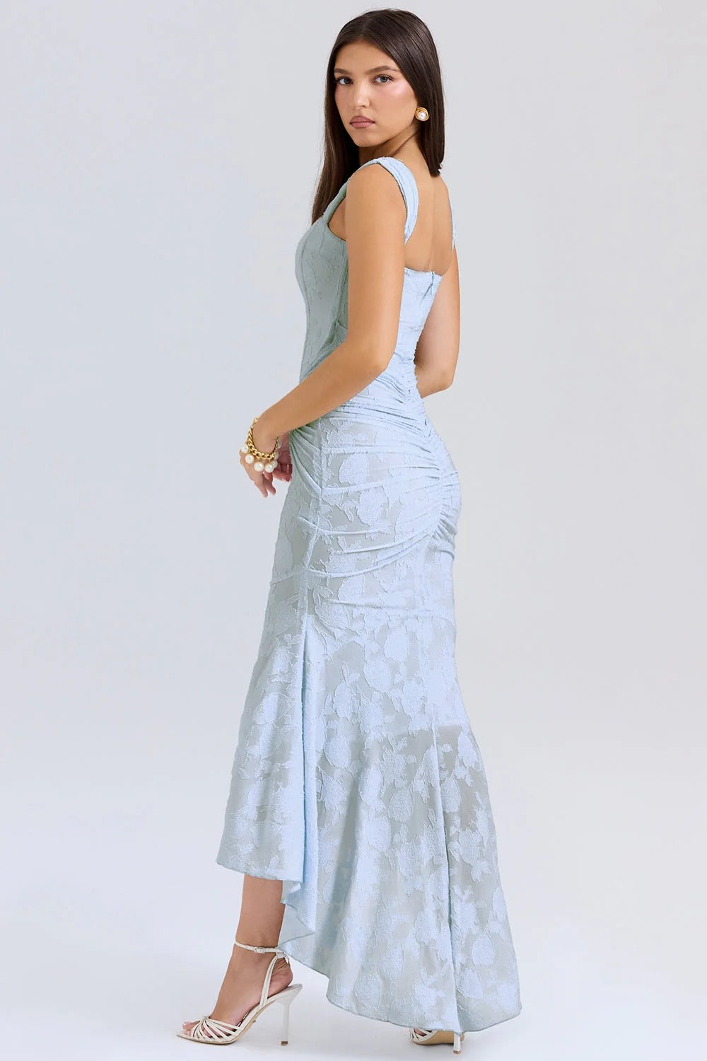 Vestido largo con corsé