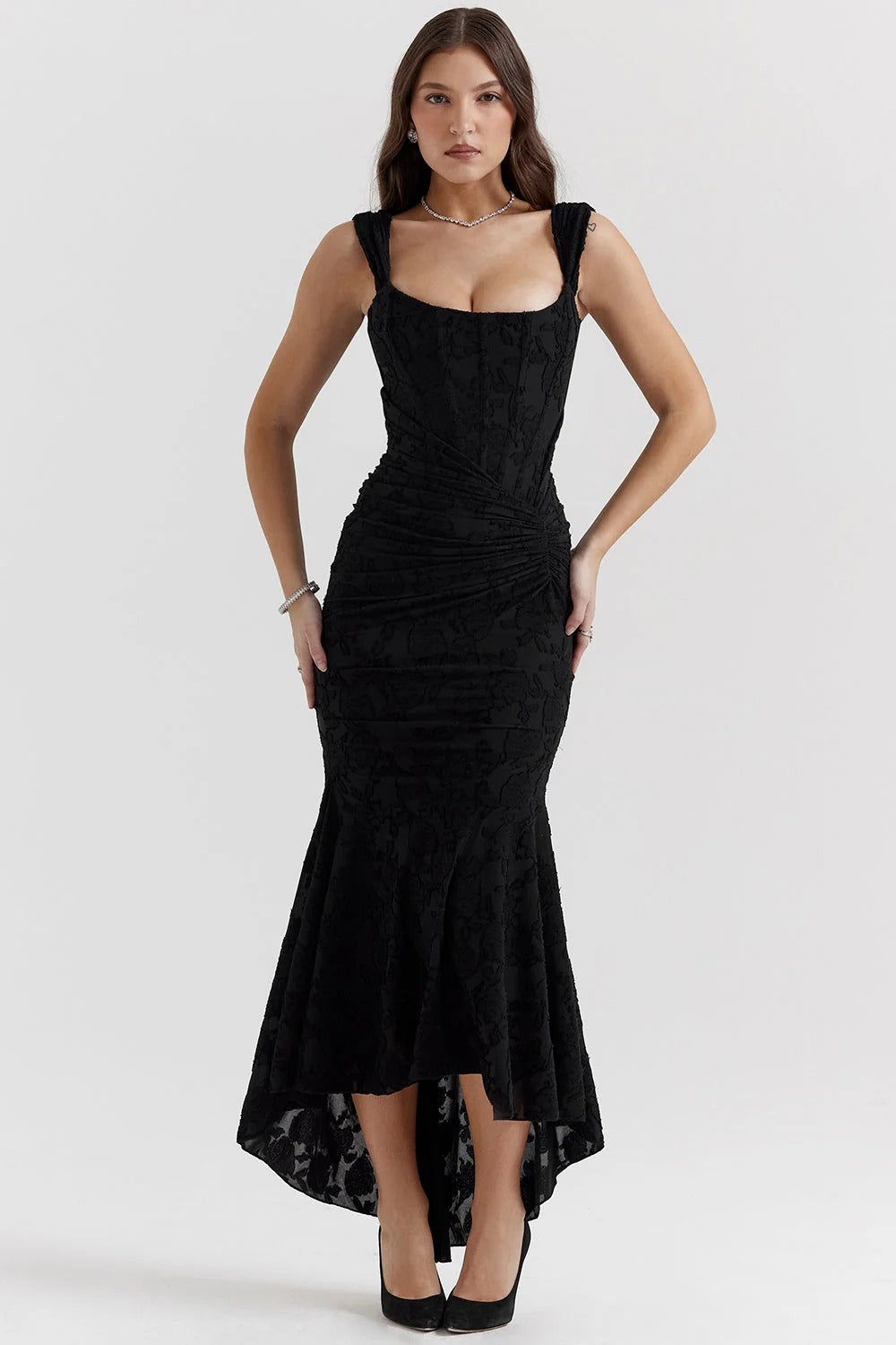 Vestido largo con corsé